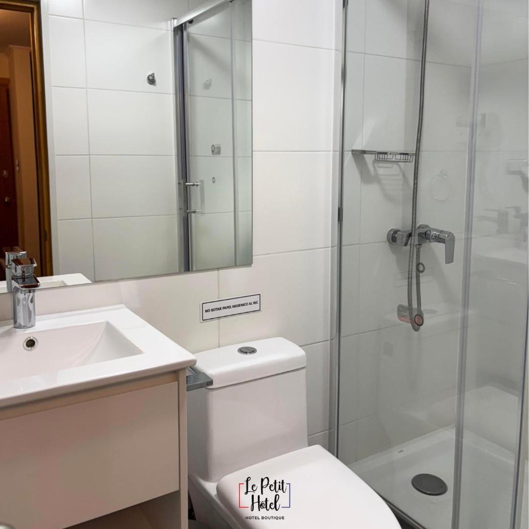Hotel Le Petit Concepción Szoba fotó